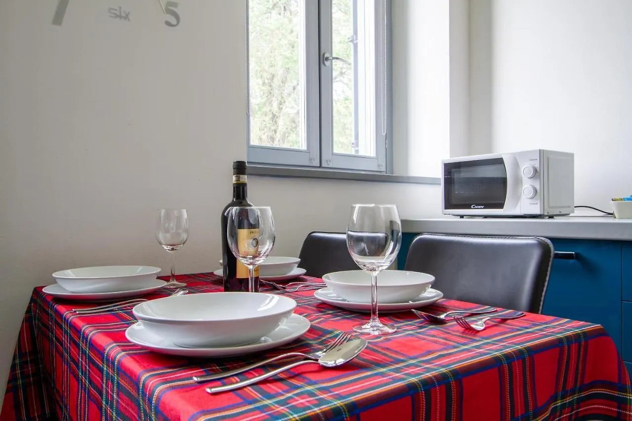 Lux Apartment Milano Metro M2 Italia
